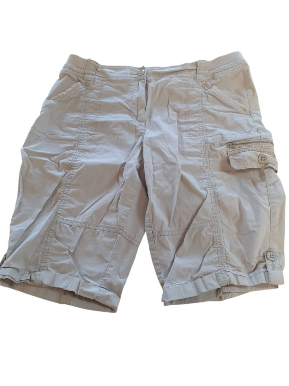 Chico's Womens Cargo Short Size 2 Beige Cotton Blend Comfy Multiple Pockets